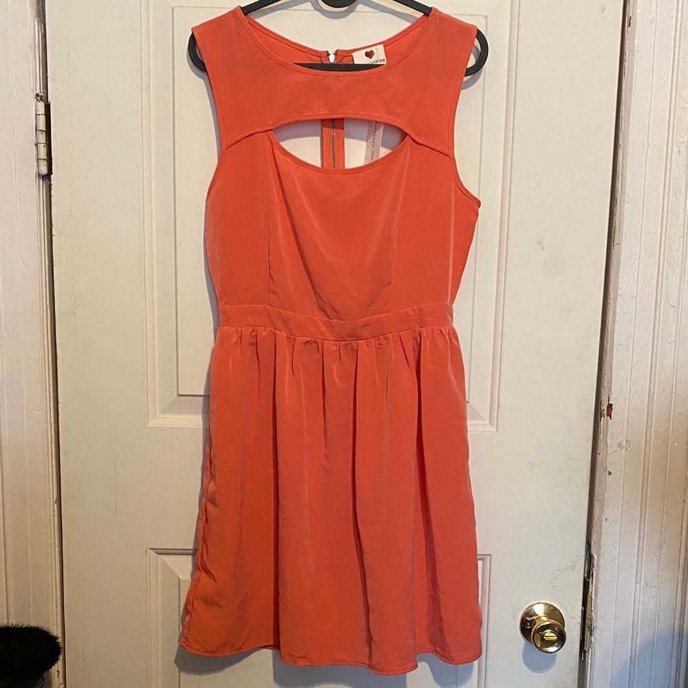 NWT, ONE CLOTHING Vibrant Sleeveless Dress Size Medium